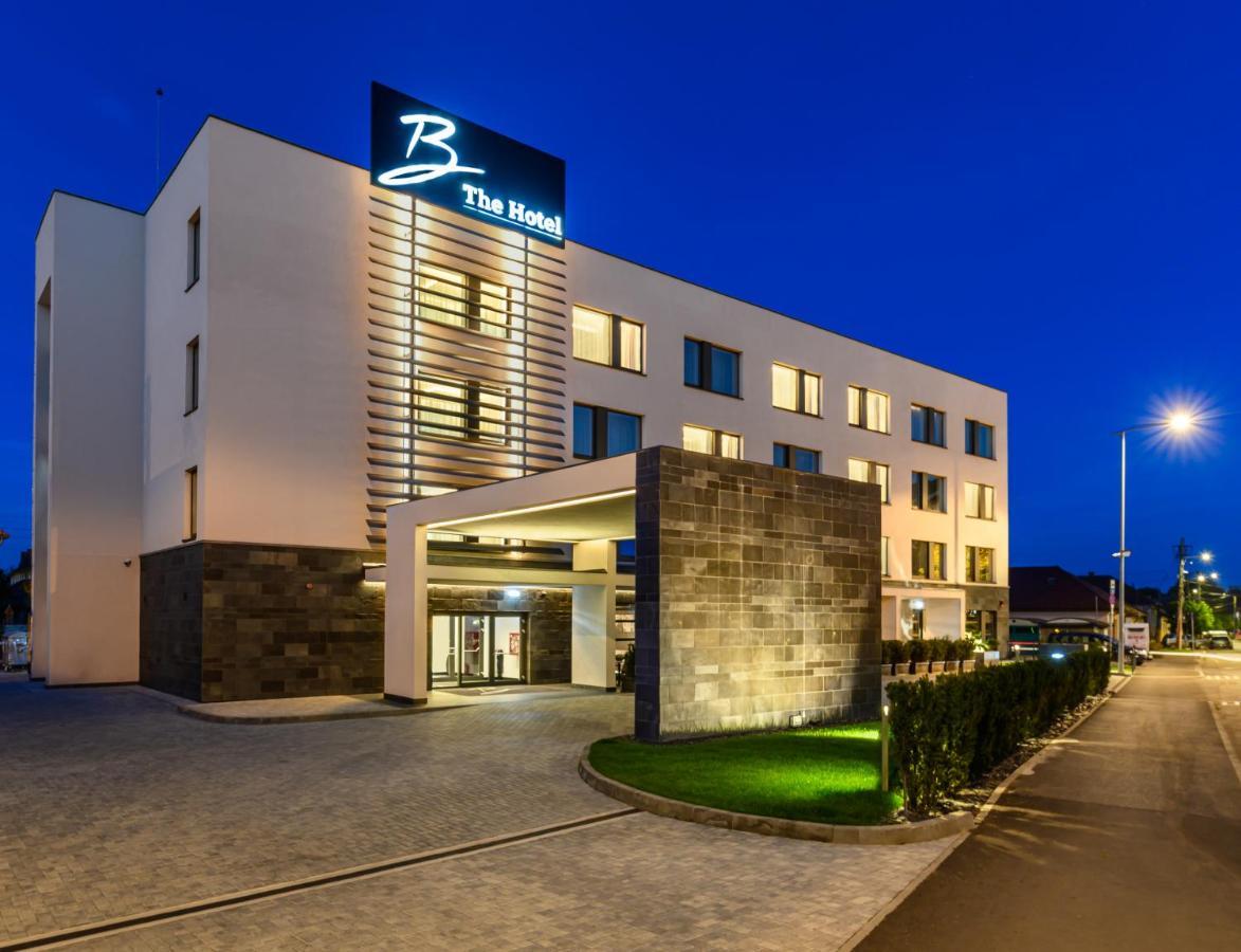 B The Hotel Sfântu-Gheorghe Esterno foto